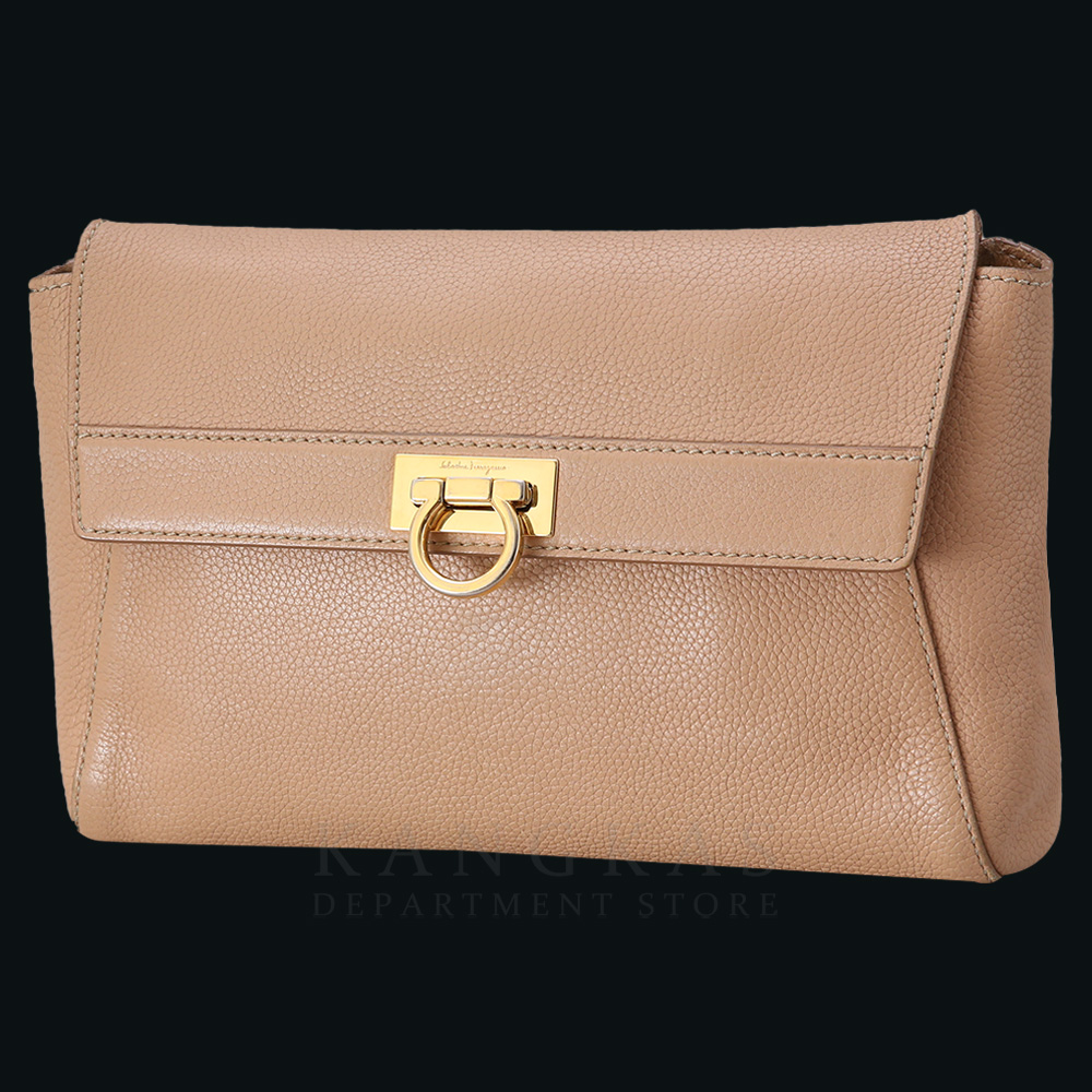 FERRAGAMO(USED)페레가모 간치니 로고 플랩 크로스백